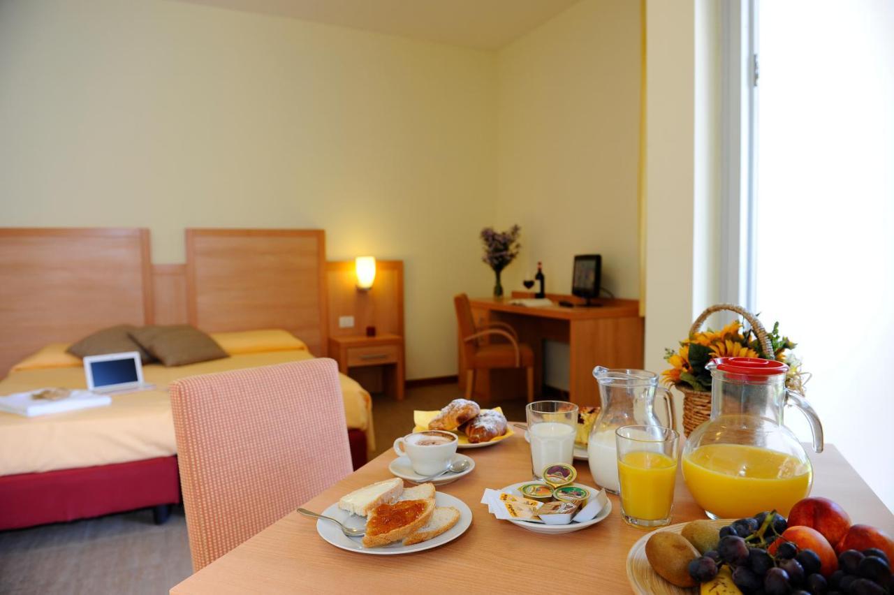 Hotel Foresteria Volterra Luaran gambar