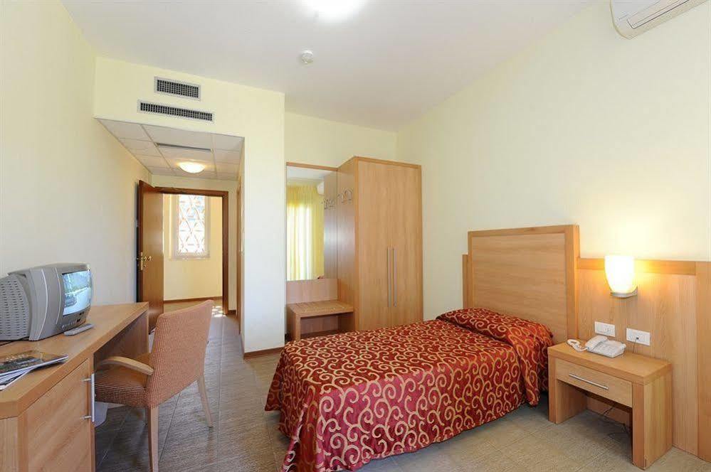 Hotel Foresteria Volterra Luaran gambar